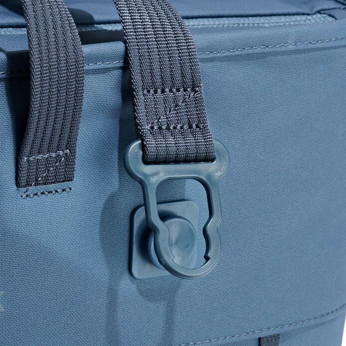carryouttm-soft-cooler-tote-20-l-n7 250815_hydro_cooler_details_14839_2.jpg