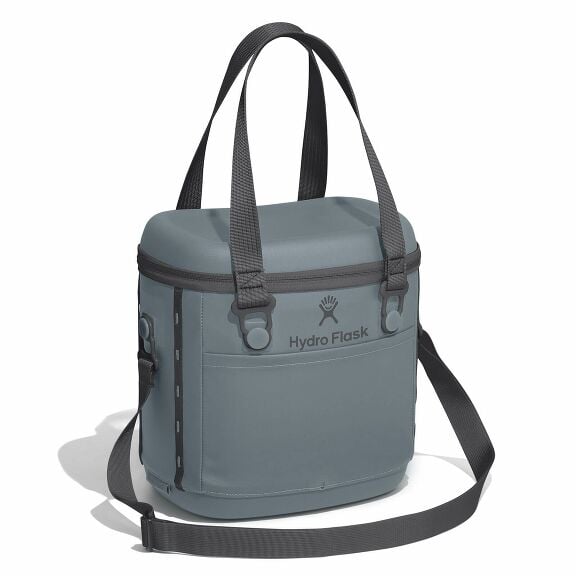 carryouttm-soft-cooler-10-l-c2 6pco043-carryout-cooler-10l-shale-gray-angled_1_1.jpg