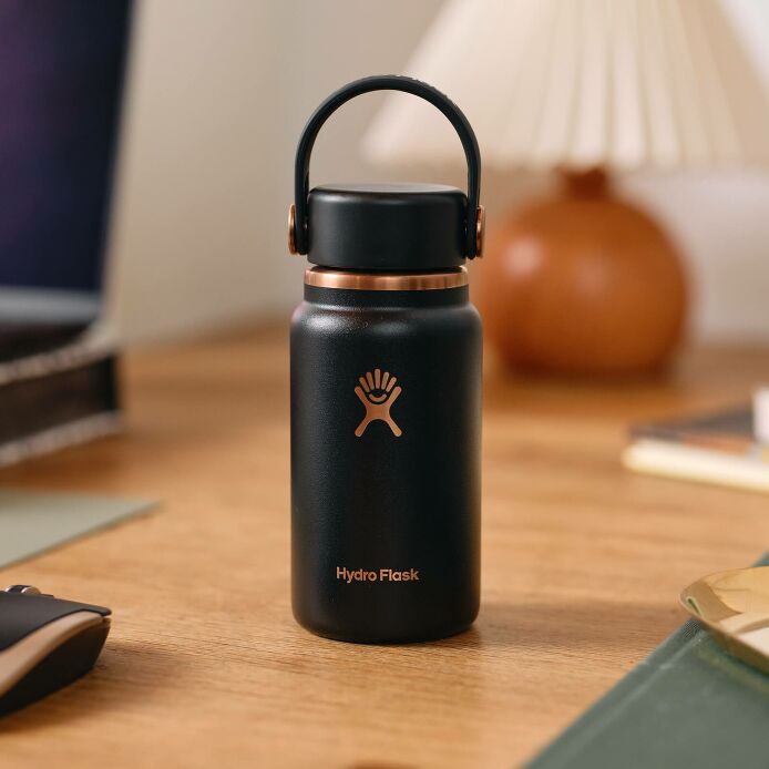 arc-collection-micro-hydro-200-ml-i2 black_-_lifestyle_1.jpeg