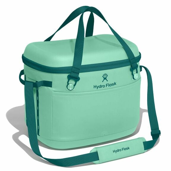 carryouttm-soft-cooler-30-l-h0 cpco344-carryout-cooler-30l-mermaid-green-angled_1.jpg
