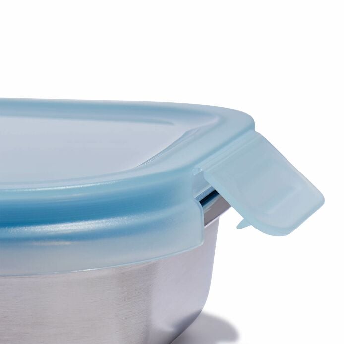 3-5-c-stainless-steel-food-container-z5 focb417-3.5-cup-food-container-rain-feature_1_1.jpg