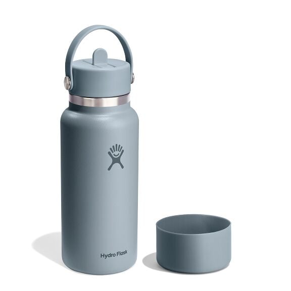 32-oz-straw-bottle-and-boot-bundle-c1 group_199_1.jpg