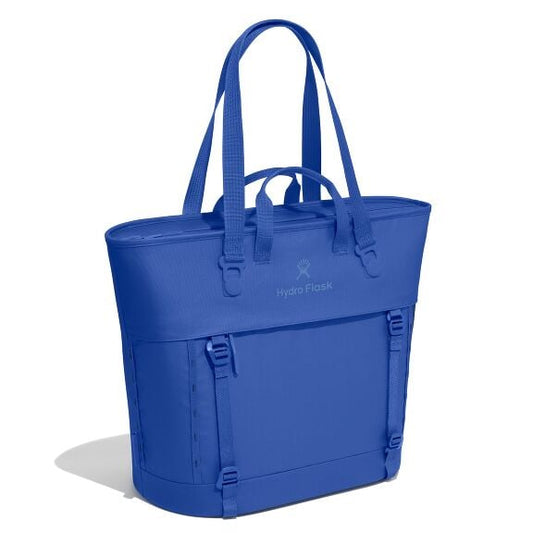 carryouttm-soft-cooler-tote-30-l-o8 maxiit382_carryout_tote_30l_capri_blue_angled_1.jpg
